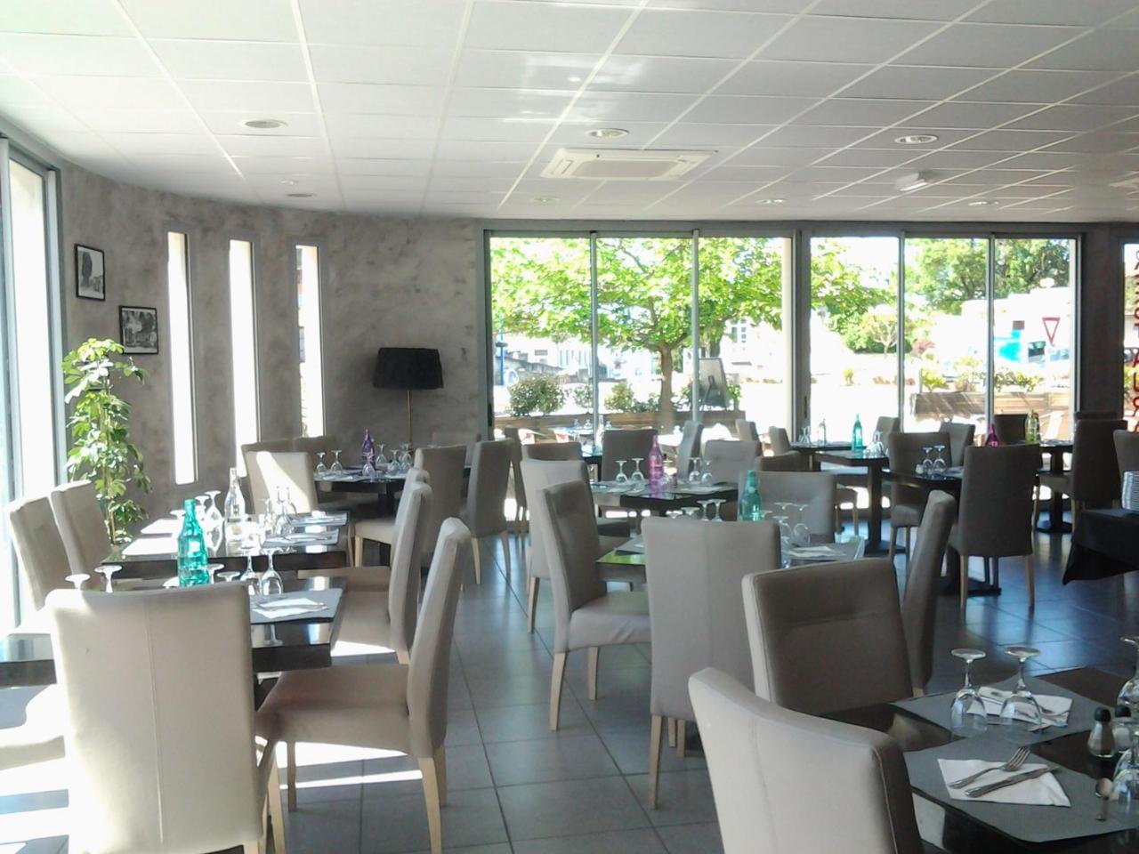Hotel Le Midi